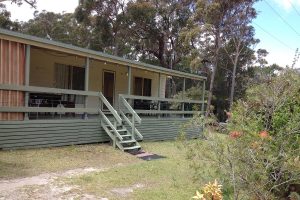 cabin-R-front